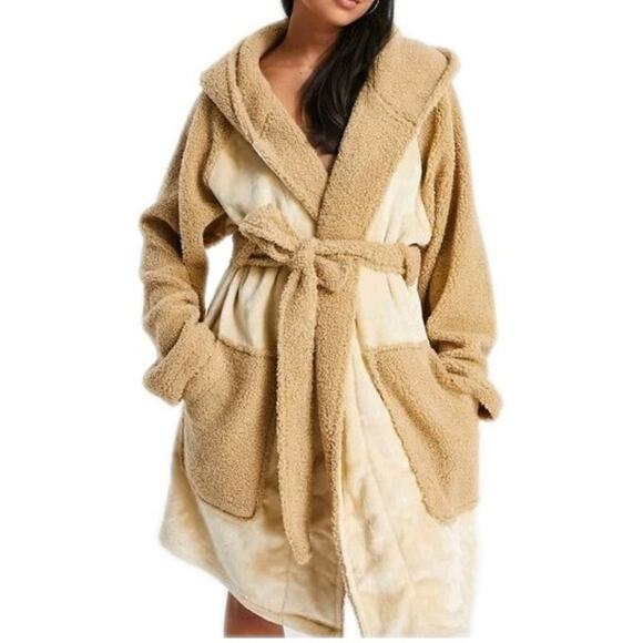 Topshop Women's Teddy Tiger Textured Robe Hood Tie Pocket Size Small/6 - Picture 1 of 4